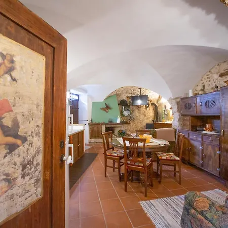 Casa vacanze Casa Flag Tur *